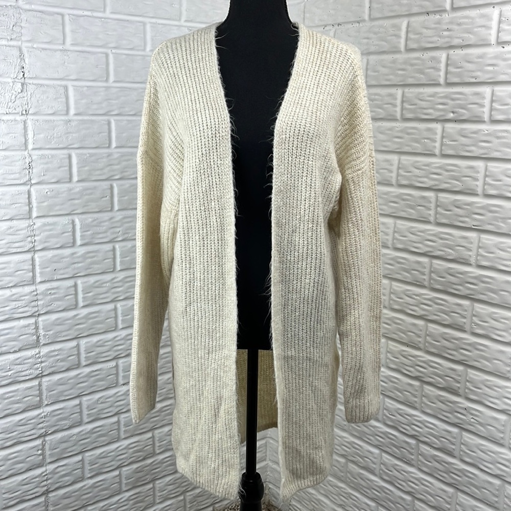 Abercrombie & Fitch soft 100% cotton cardigan size small